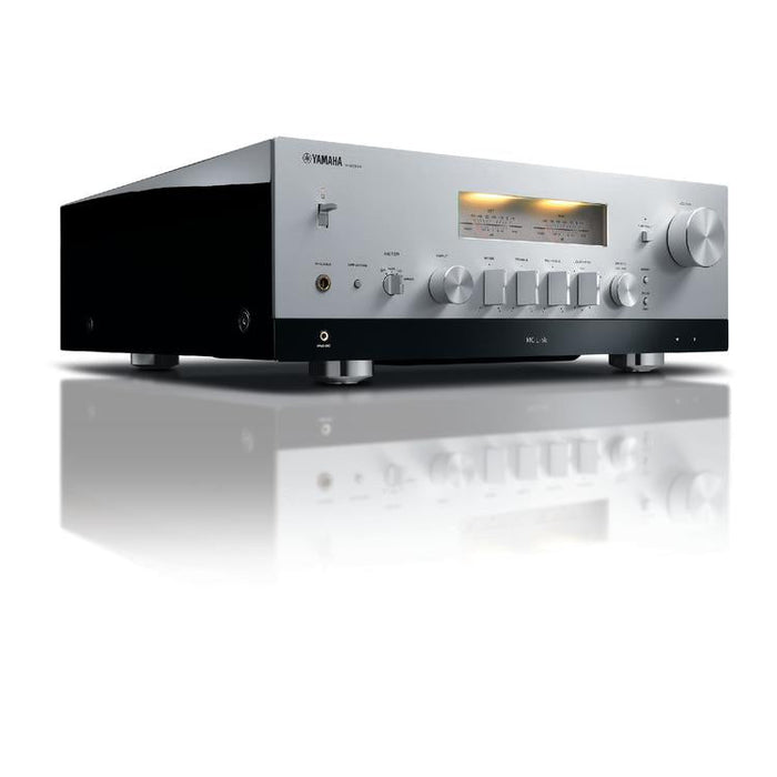 Yamaha RN2000A | Hi-Fi Stereo Network Receiver with MusicCast - 120 W + 120 W - Airplay - Silver-Sonxplus St-Georges