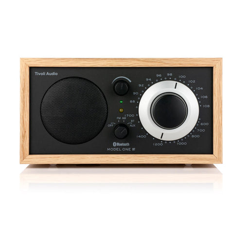 Tivoli One BT | AM/FM Radio - Bluetooth - AUX Input. - Wireless - Oak/Black-Sonxplus St-Georges