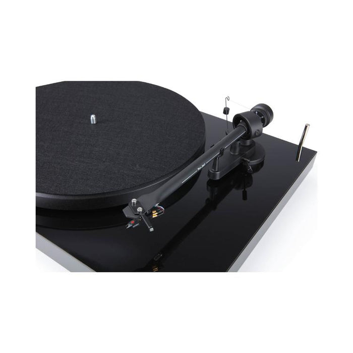 Pro-Ject DEBUT III PHONO SB BT | Turntable - Bluetooth - MDF chassis - Dust cover - Black Piano-Sonxplus St-Georges